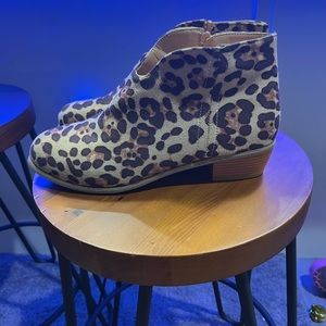Ankle Boot with Leopard Print